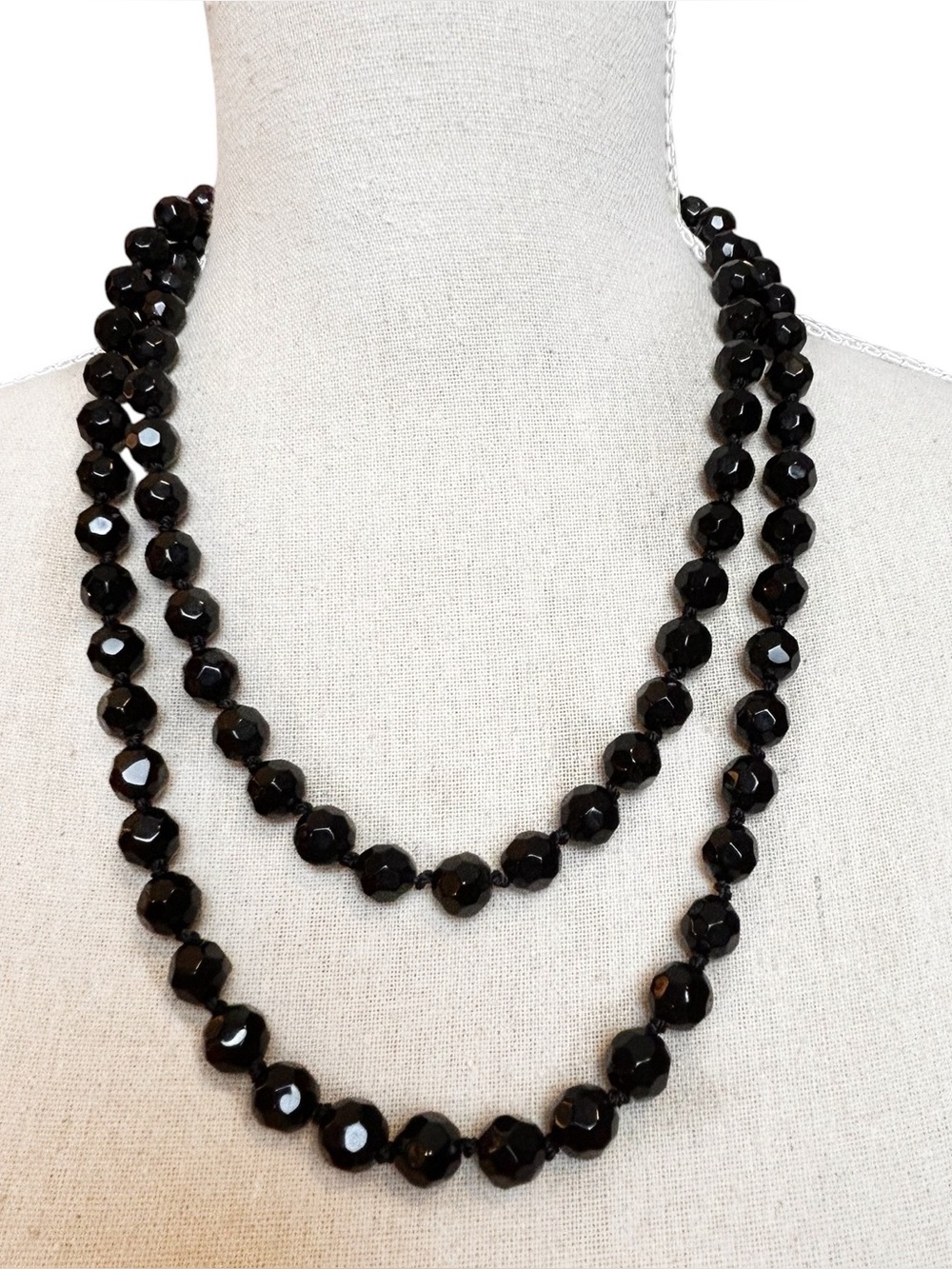 VTG Art Deco Style Faceted Black Crystal Jet Glass Bead HandKnotted Necklace 🖤